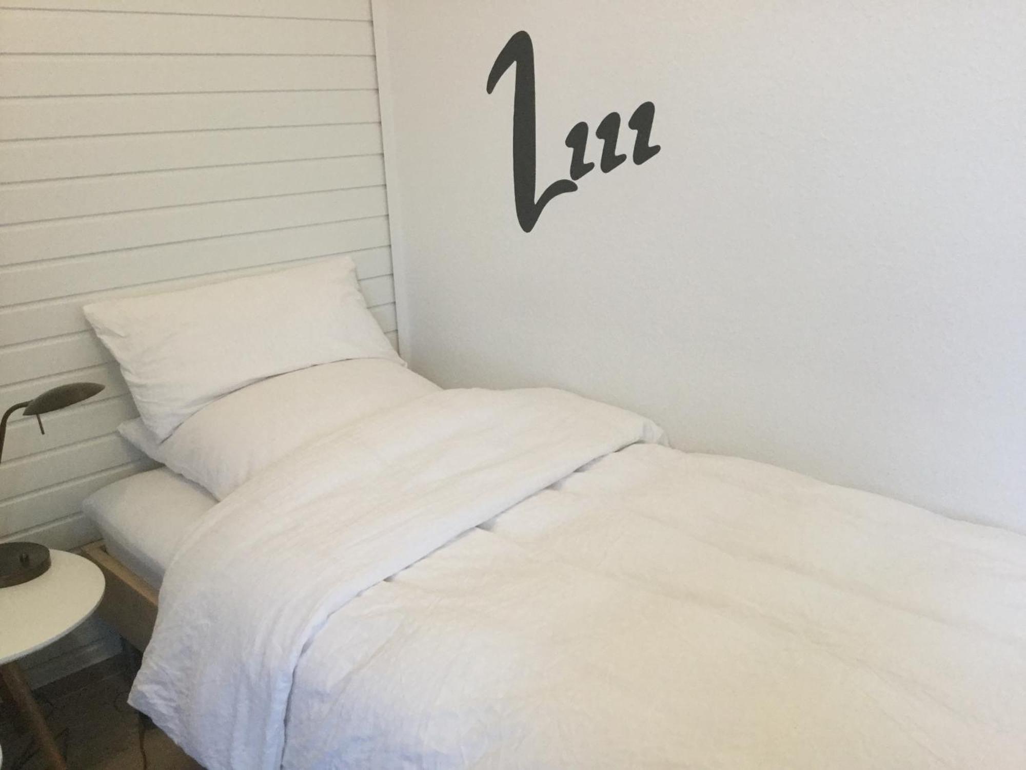 Ferienhaus Us Luett Hus Und Das Zimmer Linde Im Haupthaus オルデンブルク 部屋 写真
